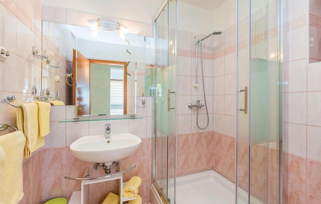 Apartments Paola Карлобаг Номер фото